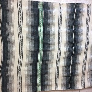Mexican Style Woven Falsa Blanket 70 x 44